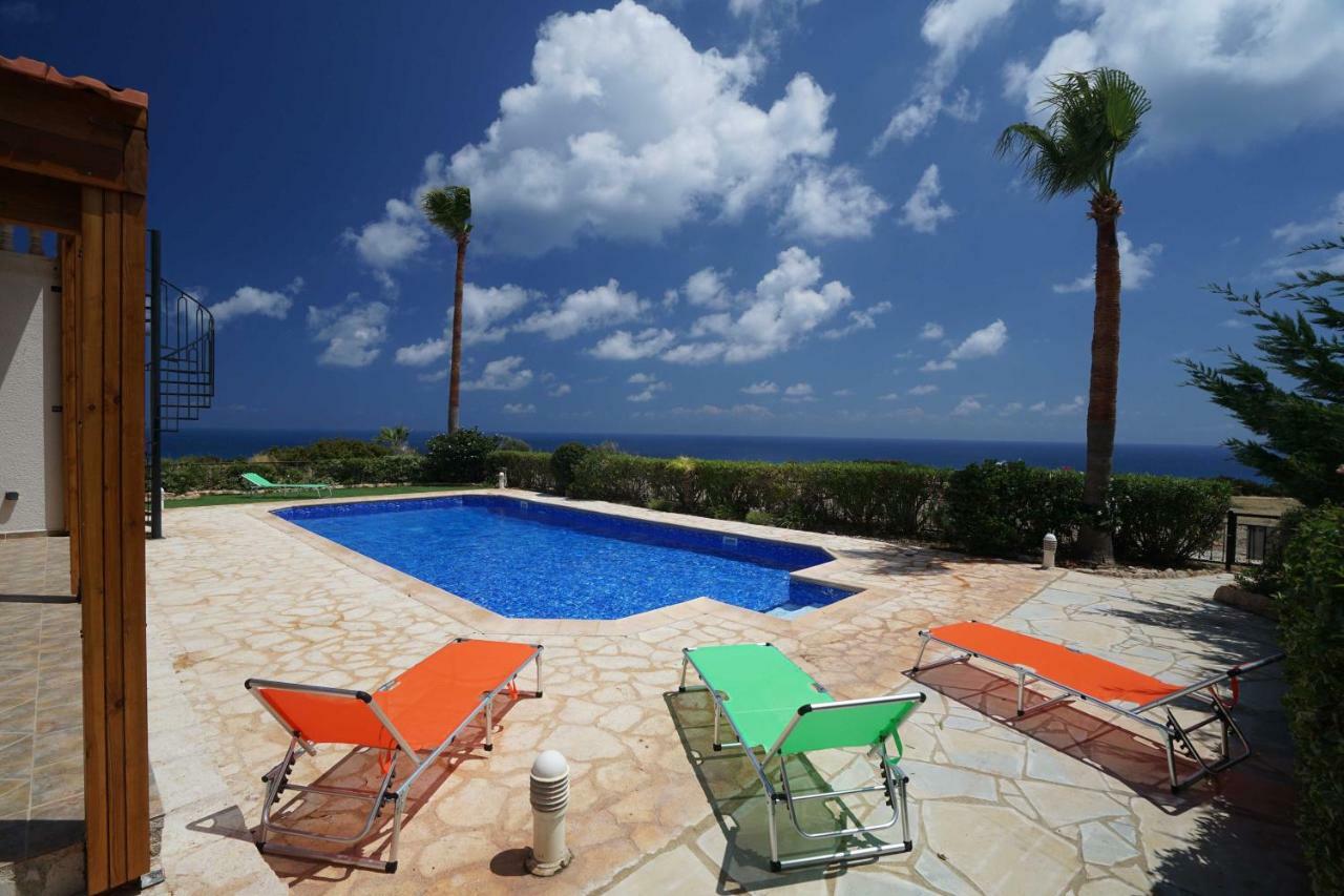 Unforgettable Family Escape - Cliffside Villa With Panoramic Sea Views And Kid-Friendly Private Pool Pissouri Zewnętrze zdjęcie